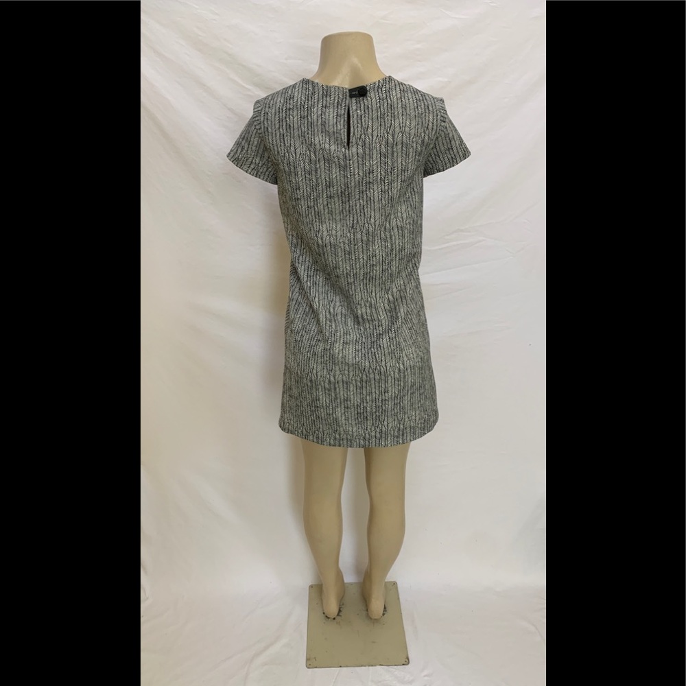 Zara Basic Size Small Feather Pattern Dress - image 4